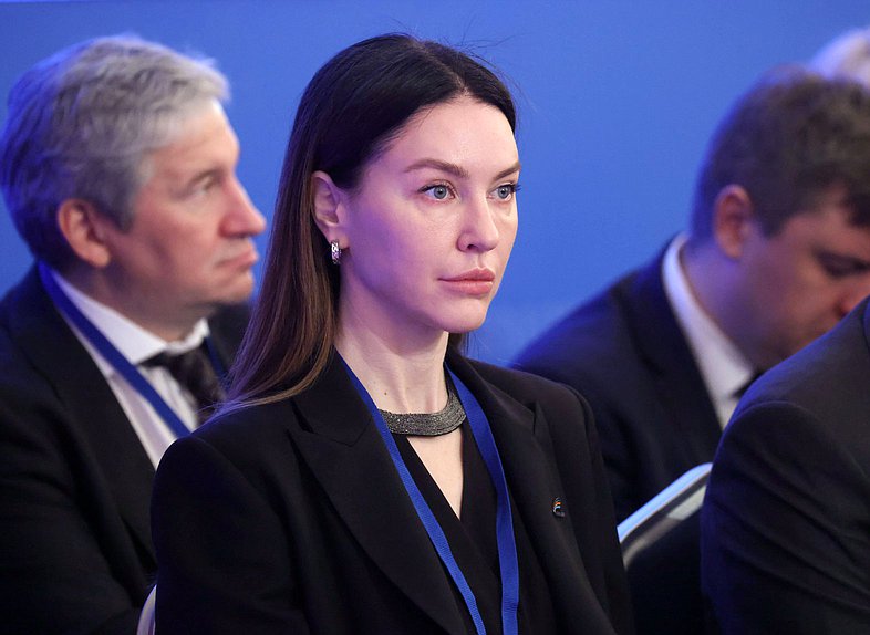 Первый заместитель Председателя Комитета по просвещению Алена Аршинова