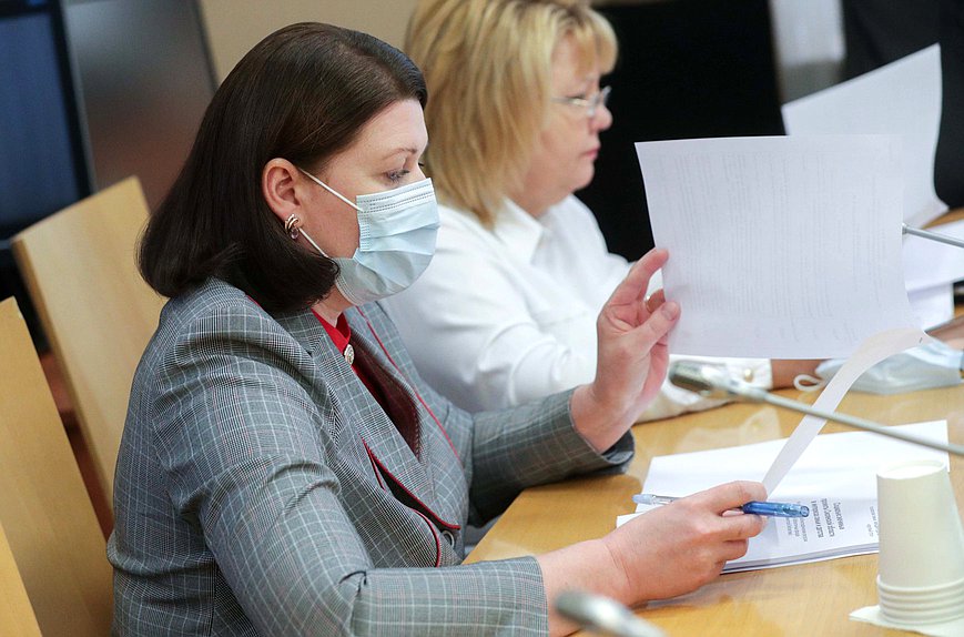 Член Комитета по вопросам семьи, женщин и детей Василина Кулиева