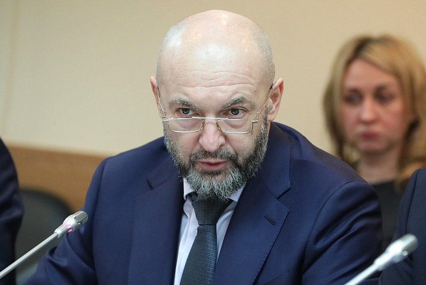 Заседание Комитета по экологии, природным ресурсам и охране окружающей среды