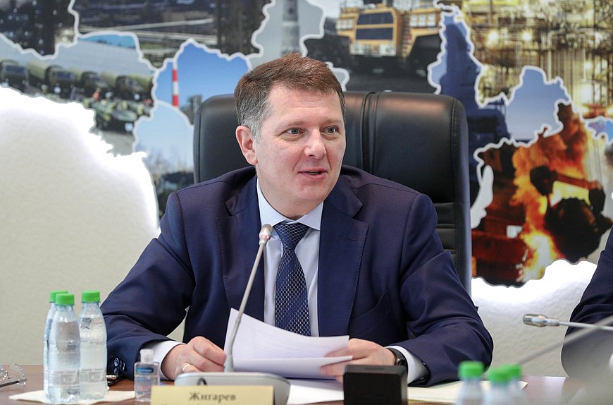 Председатель Комитета по экономической политике, промышленности, инновационному развитию и предпринимательству Сергей Жигарев