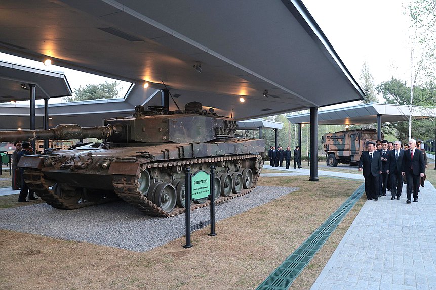 Церемония открытия Мемориального комплекса и Музея боевых подвигов героев зарубежной военной операции