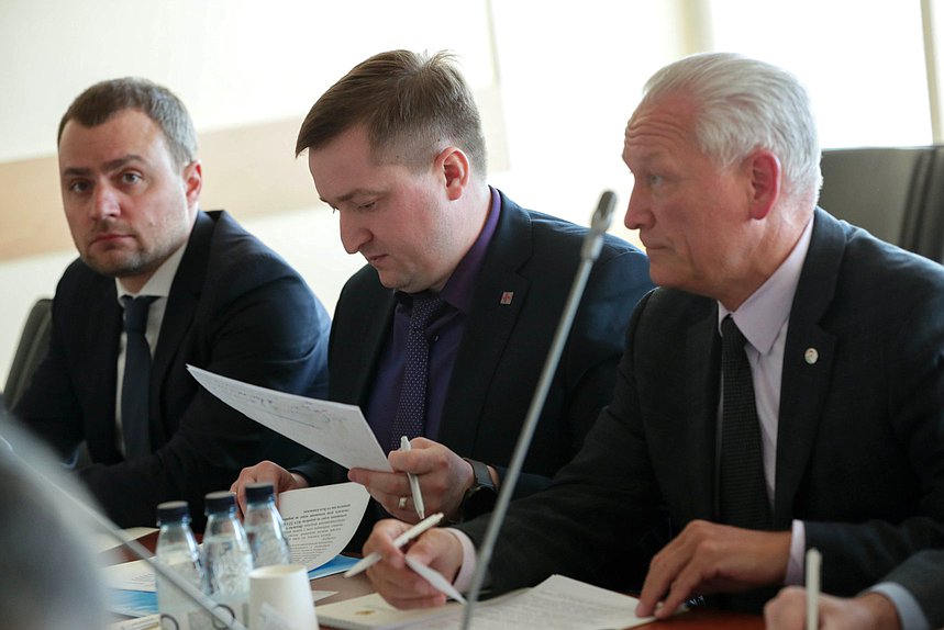 Заседание экспертного совета по развитию промышленной инфраструктуры (индустриальные парки, технопарки, экотехнопарки и кластеры) при Комитете по промышленности и торговле