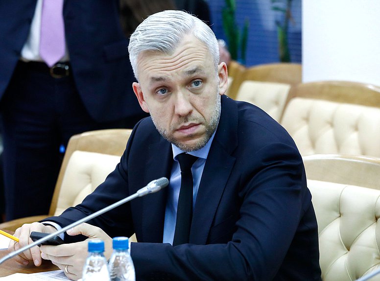 Круглый стол на тему «Актуальные проблемы при совершении сделок с недвижимостью»