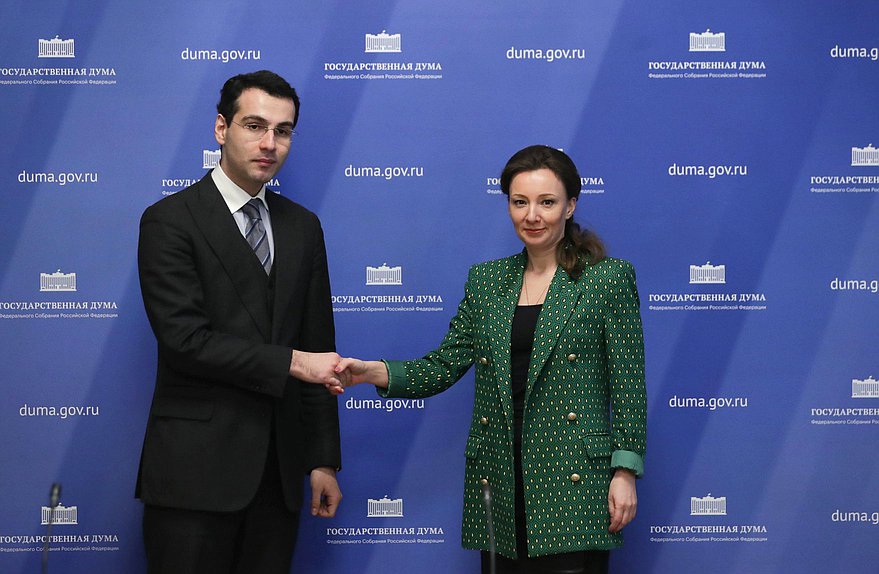 Minister of Foreign Affairs of the Republic of Abkhazia Inal Ardzinba and Deputy Chairwoman of the State Duma Anna Kuznetsova