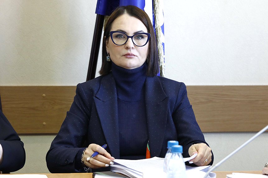 Первый заместитель Председателя Комитета по защите семьи, вопросам отцовства, материнства и детства Татьяна Буцкая