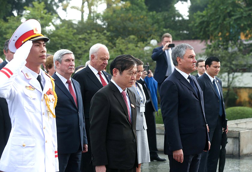 First Deputy Chairman of the State Duma Ivan Melnikov and Chairman of the State Duma Viacheslav Volodin