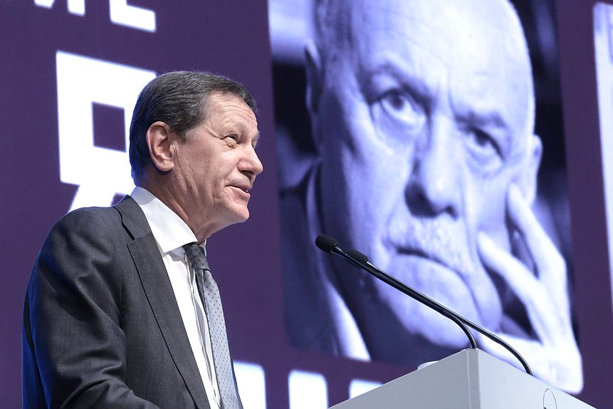 Первый заместитель Председателя Государственной Думы Александр Жуков