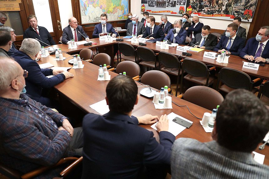 Заседания фракций Государственной Думы, посвященные утверждению кандидатур в члены Правительства РФ