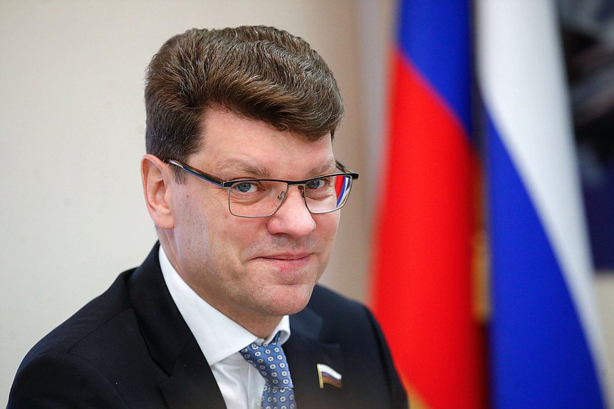 Первый заместитель Председателя Комитета по экономической политике Денис Кравченко