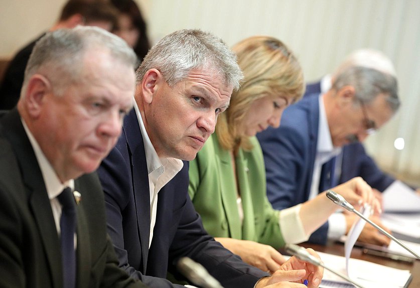 Заместитель Председателя Комитета по охране здоровья Алексей Куринный