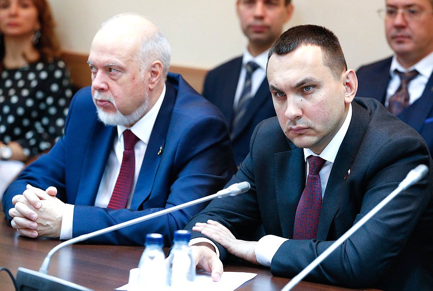 Член Комитета по экологии, природным ресурсам и охране окружающей среды Максим Иванов