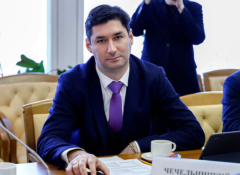 Заседание Комитета по развитию гражданского общества, вопросам общественных и религиозных объединений