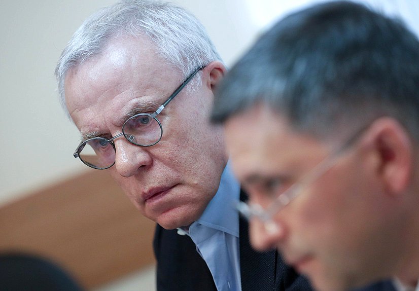 Первый заместитель Председателя Комитета по экологии, природным ресурсам и охране окружающей среды Вячеслав Фетисов