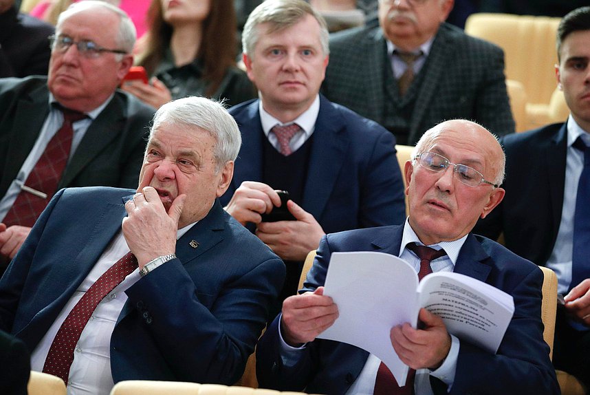 Парламентские слушания на тему «Правовое обеспечение продовольственной независимости России»