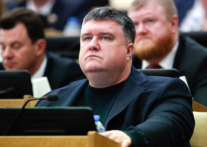 Член Комиссии по Регламенту и обеспечению деятельности Государственной Думы Александр Борисов