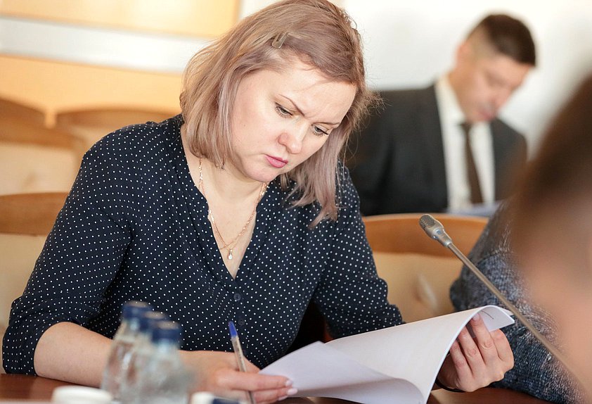 Круглый стол фракции «Новые люди» на тему «Проблемы идентификации личности пациента в стационарных лечебных учреждениях: особенности и правовое регулирование»