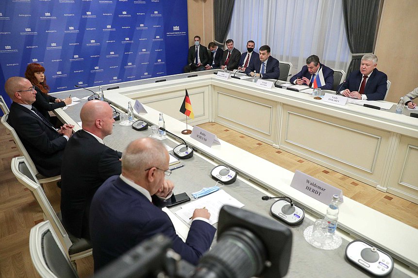 Meeting of members of the State Duma Commission on the Investigation of Foreign Interference in Russia's Internal Affairs with the German parliamentary delegation headed by Chairman of the German-Russian Parliamentary Friendship Group of the German Bundestag Robby Schlund
