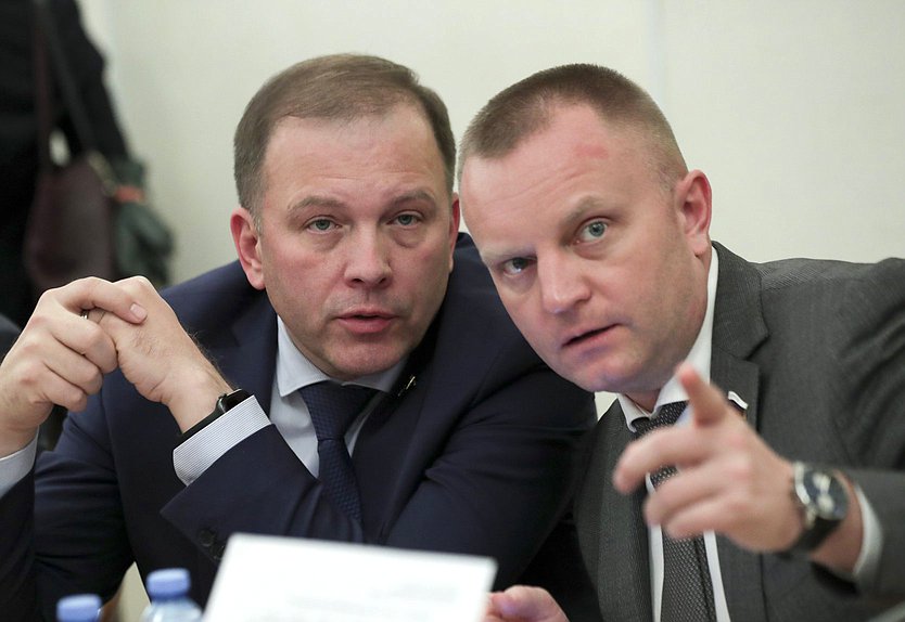First Deputy Chairman of the Committee on Control and Regulations Aleksandr Kurdiumov and First Deputy Chairman of the Committee on Issues of Public Associations and Religious Organizations Ivan Sukharev