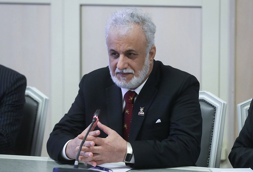 Presidente del Consejo de Estado del Sultanato de Omán Abdelmalik Bin Abdullah Al-Khalili