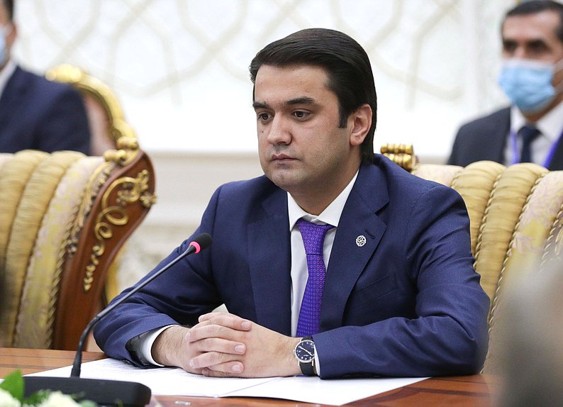 Председатель Маджлиси милли (верхняя палата) Маджлиси Оли Республики Таджикистан Рустами Эмомали