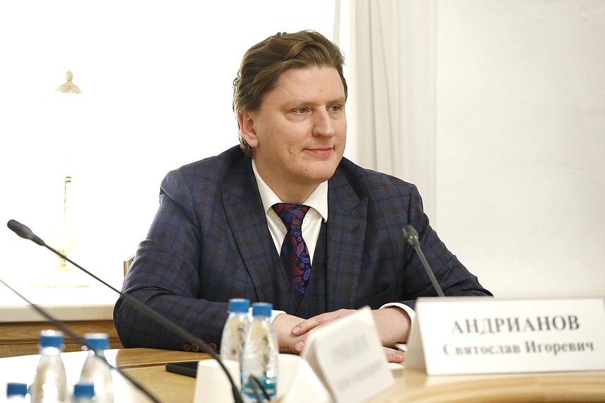 Расширенное заседание Экспертного совета при Комитете по международным делам на тему "Россия — ЕС: вероятность изменения политической ситуации"