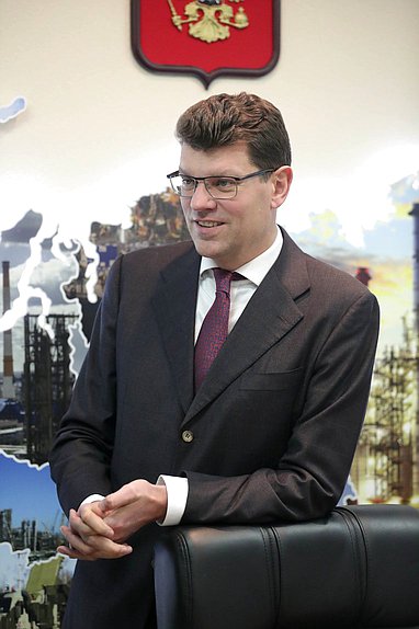 Первый заместитель Председателя Комитета по экономической политике Денис Кравченко