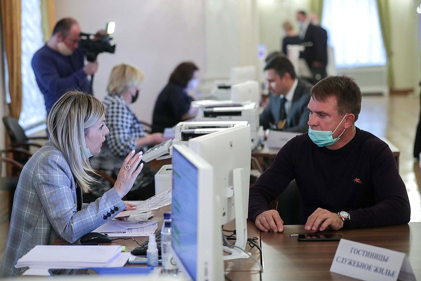 Избранный депутат Государственной Думы VIII созыва Леонид Бабашов