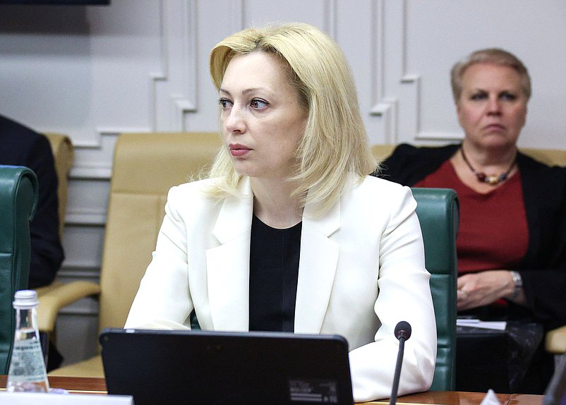 أولغا تيموفيفا، رئيسة لجنة تنمية المجتمع المدني وقضايا الجمعيات العامة والدينية