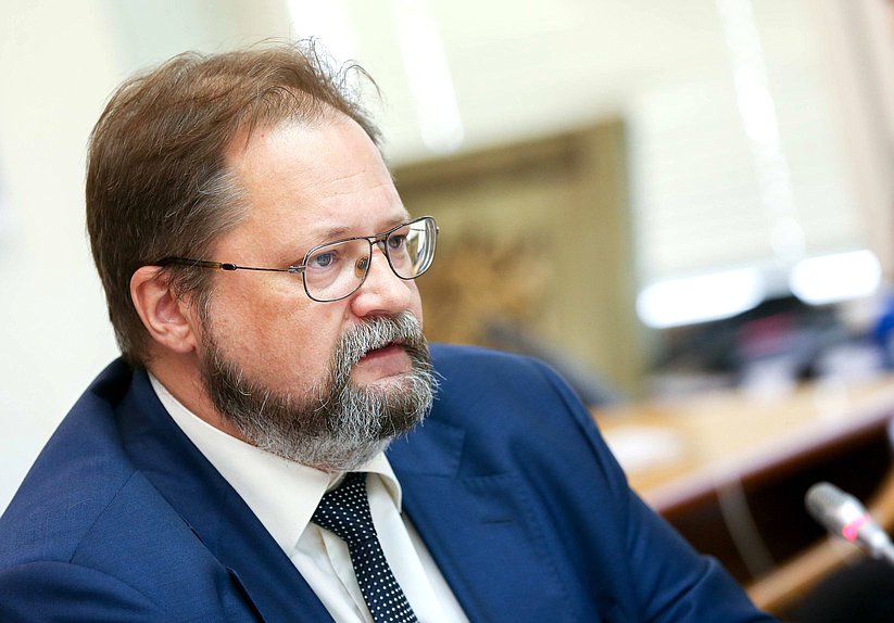 Директор Департамента финансов Министерства строительства и жилищно-коммунального хозяйства РФ Сергей Баринов