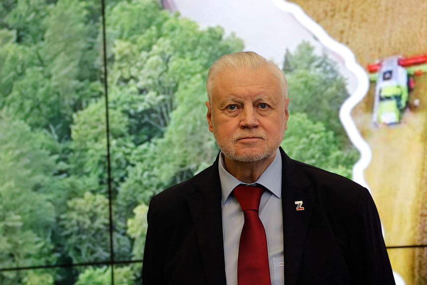 Руководитель фракции "Справедливая Россия - За правду" Сергей Миронов