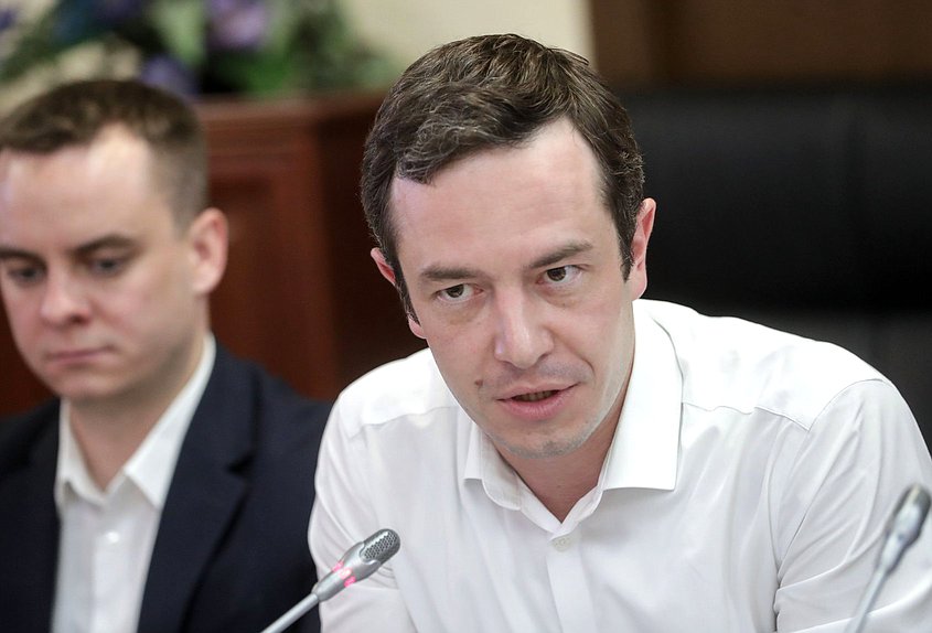 Заседание рабочей группы по вопросу внесения изменений в Федеральный закон «О молодежной политике в РФ»