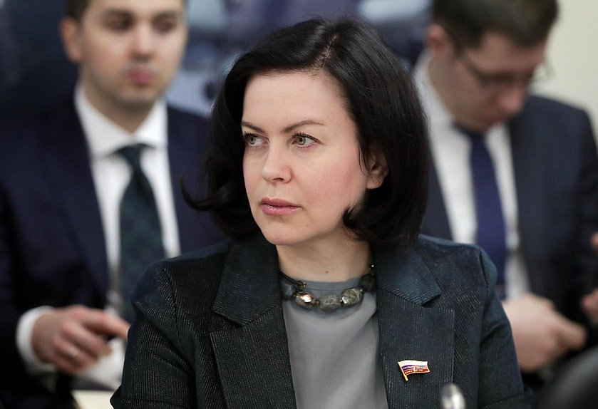 Член Комитета по промышленности и торговле Мария Василькова