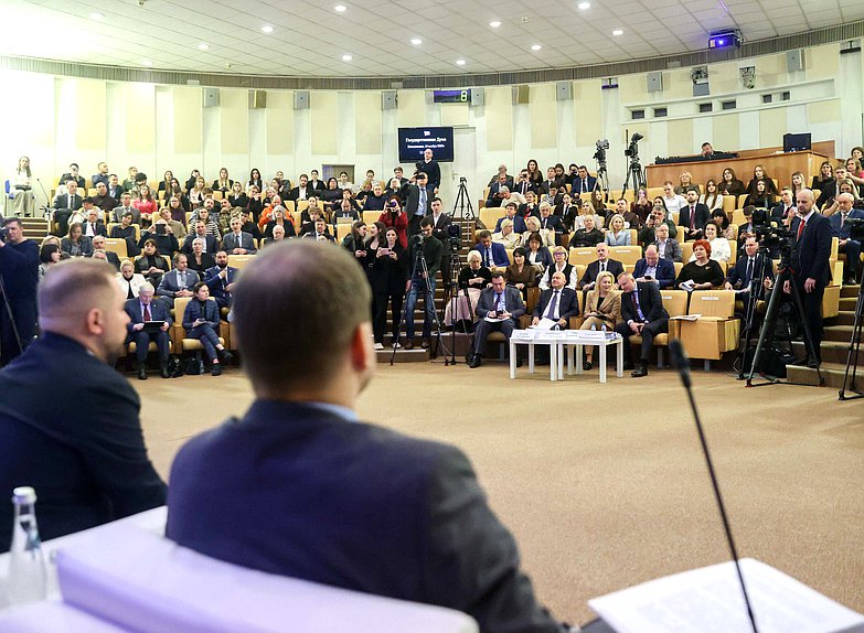 Парламентские слушания на тему «Совершенствование правового регулирования института уполномоченных по правам человека в Российской Федерации: новые вызовы, новые решения»