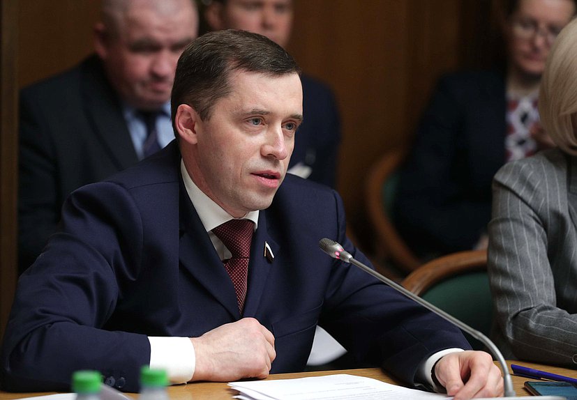 Заместитель Председателя Комитета по труду, социальной политике и делам ветеранов Михаил Терентьев