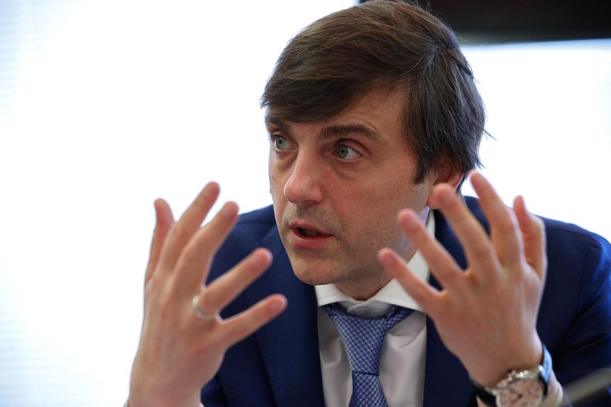 Министр просвещения РФ Сергей Кравцов