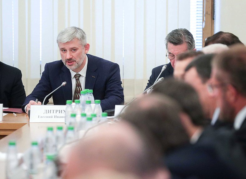 Министр транспорта РФ Евгений Дитрих