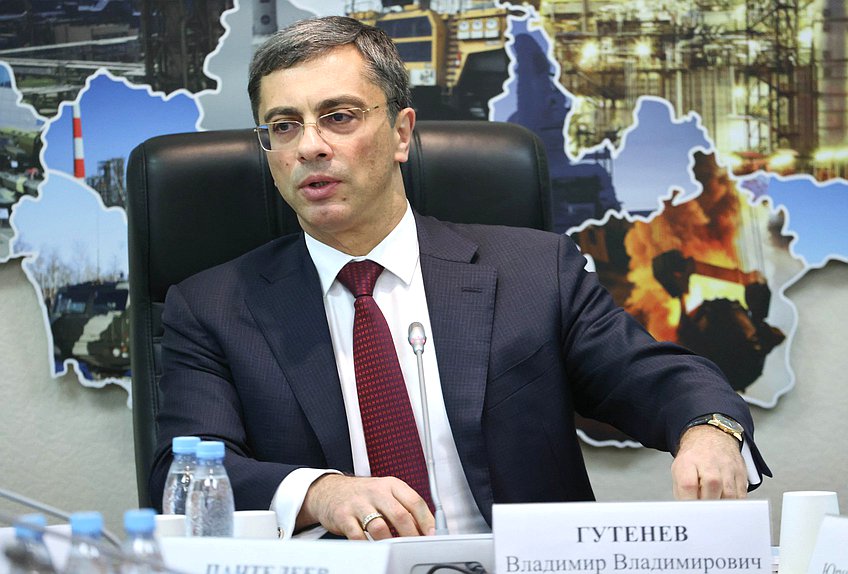 Председатель Комитета по промышленности и торговле Владимир Гутенев