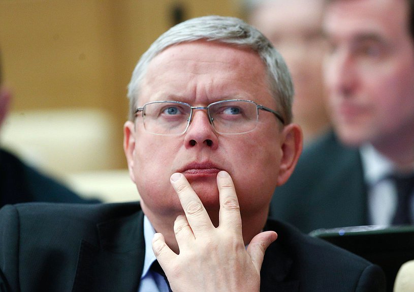 Заместитель Председателя Комитета по экономической политике Михаил Делягин