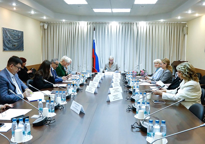 Заседание Комитета по просвещению