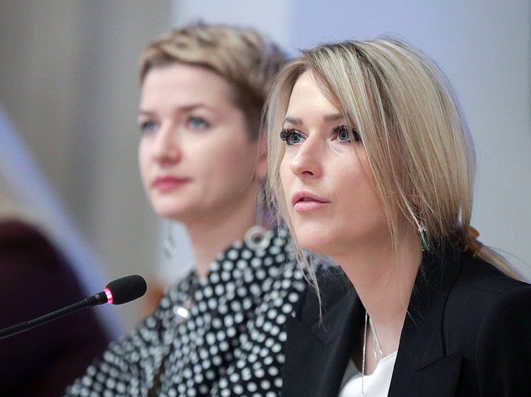 Председатель Комитета по развитию гражданского общества, вопросам общественных и религиозных объединений Яна Лантратова