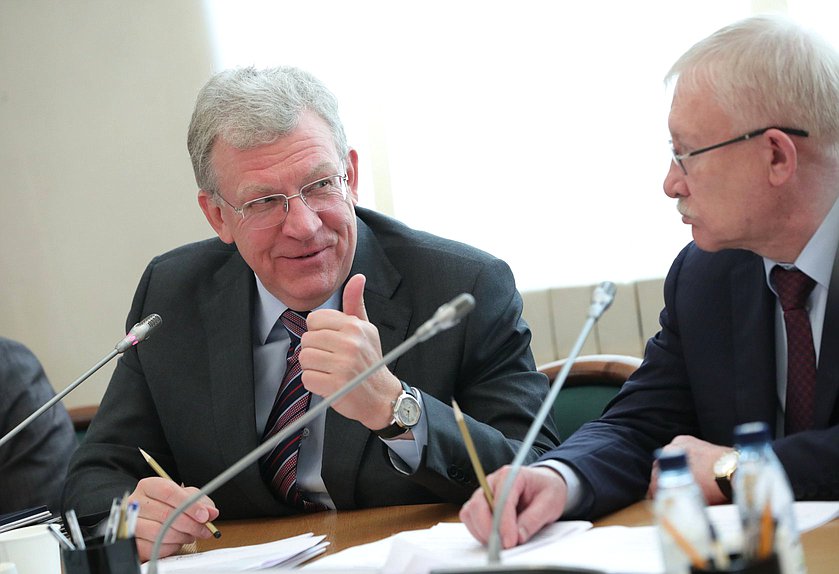 Председатель Счетной палаты Алексей Кудрин и Председатель Комитета по контролю Олег Морозов