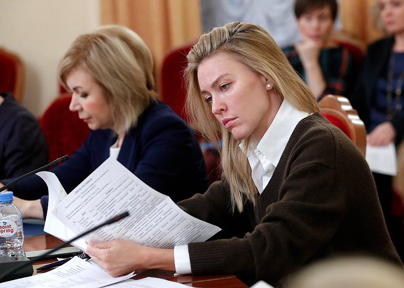 Круглый стол Комитета по просвещению на тему «Школьная столовая ...