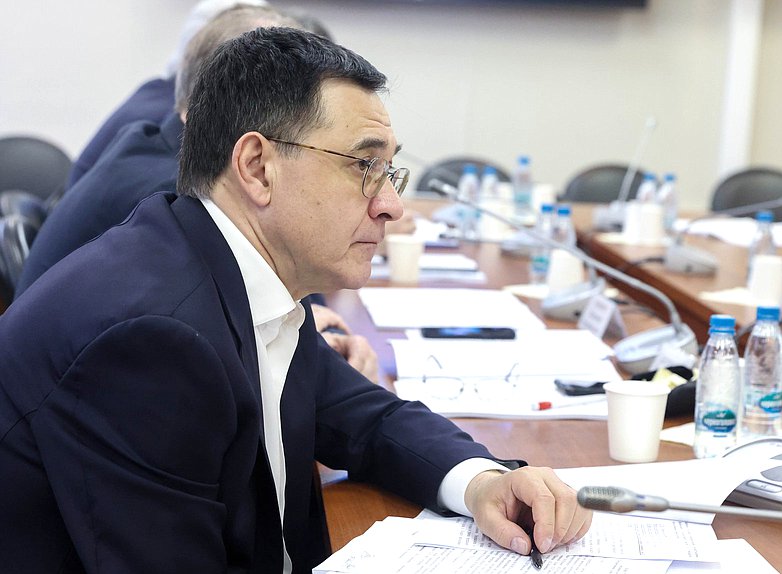 Первый заместитель Председателя Комитета по энергетике Валерий Селезнев