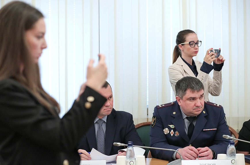 Совещание Комитета по труду, социальной политике и делам ветеранов на тему «Ключевые аспекты и основные проблемы в сфере защиты прав инвалидов в исправительных учреждениях»