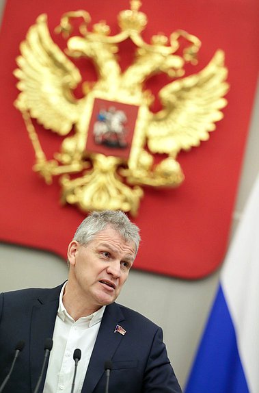 Заместитель Председателя Комитета по охране здоровья Алексей Куринный