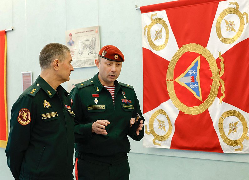 Открытие выставки, посвященной 10-летию создания Федеральной службы войск национальной гвардии РФ и 215-й годовщине войск правопорядка