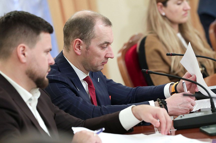 Заседание рабочей группы при Комитете по физической культуре и спорту на тему «Развитие массового спорта в Российской Федерации»