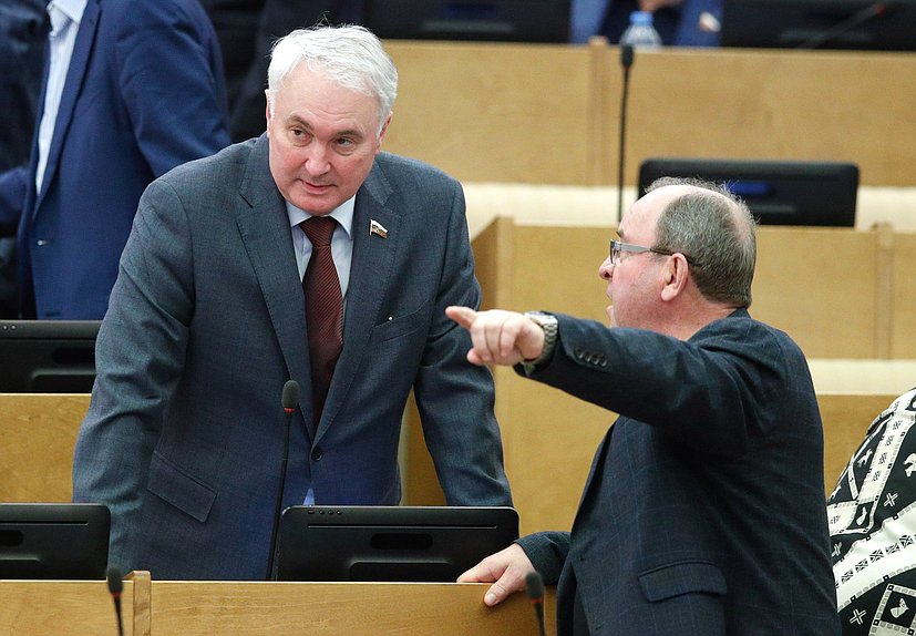 Председатель Комитета по обороне Андрей Картаполов