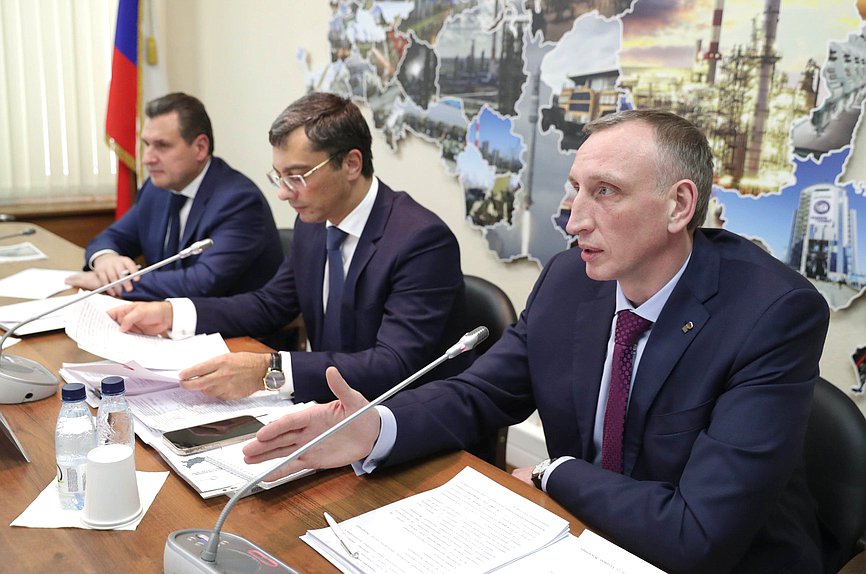 Первый заместитель Председателя Комитета по промышленности и торговле Александр Козловский
