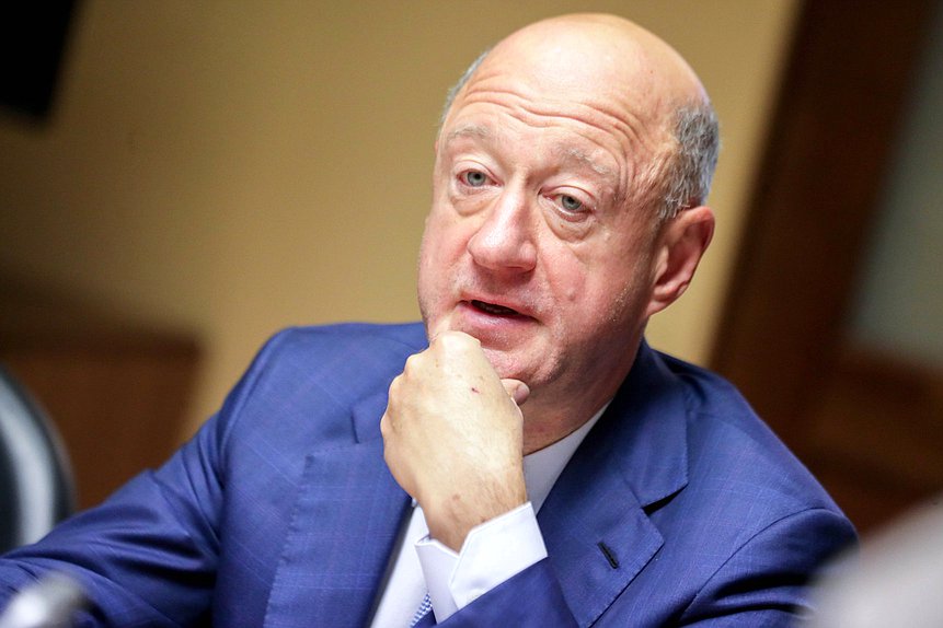 Заместитель Председателя Государственной Думы Александр Бабаков